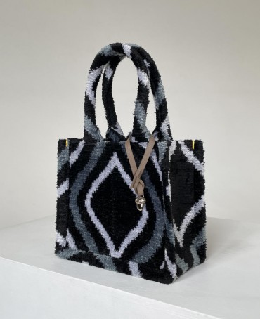 Шелковый тоут Petit (S) FATUM PORTALUS! (Врата судьбы) FATUM.PORTALUS/S