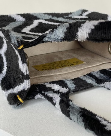 Шелковый тоут Petit (S) FATUM PORTALUS! (Врата судьбы) FATUM.PORTALUS/S