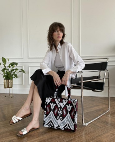 Шелковый тоут Moyen (M) FEMINA VIRTUTIS! (Цветы женской силы) FEMINA.VIRTUTIS/M