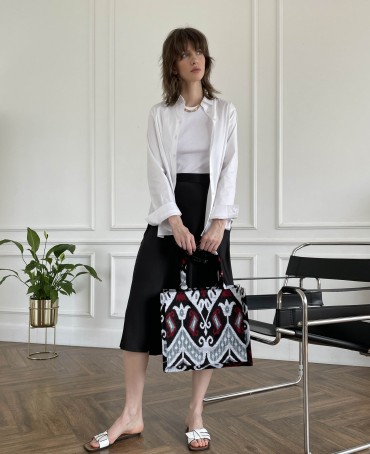 Шелковый тоут Grand (L) FEMINA VIRTUTIS! (Цветы женской силы) FEMINA.VIRTUTIS/L