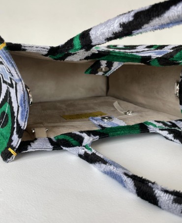 Шелковый тоут Moyen (M) PROSPERITAS CORDIS! (Сердце удачи) PROSPERITAS.CORDIS/M