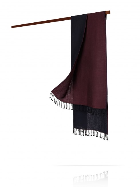 Палантин из двухсторонней объемной шерсти ДЫХАНИЕ НОЧИ W230-PLAID/NAVY.WINE