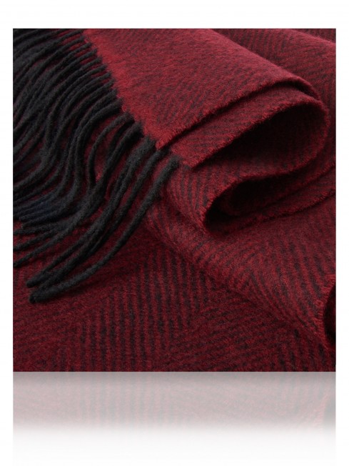 Длиный Шарф из мягчайшей шерсти Merinos (Herringbone) ВИННО-ОБАЯНИЕ FHs.W130_T-RZ-20A/ROSU
