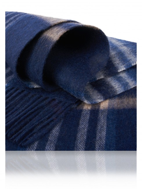 Длиный Шарф из мягчайшей шерсти Merinos (Twill) ТЕМНО-СИНЯЯ МЕТАФОРА FTQ.W130_GZ-772/NAVY.WH